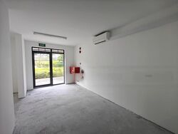 Avenue South Residence (D3), Retail #472606401